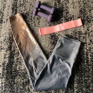 Beyond Yoga Alloy Ombre Legging in Gray/Rose Gold
